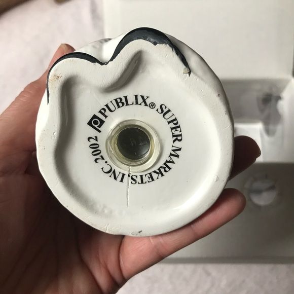 PUBLIX Season's Greeters Salt & Pepper Shakers (Mr. & Mrs. Santa Claus) New - Picture 10 of 16